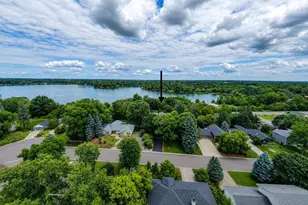 2440 Sunrise Dr, Little Canada, MN 55117 - Photo 30