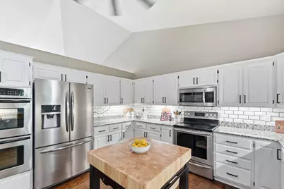5790 Newgate Avenue N, Stillwater, MN 55082 - Photo 8