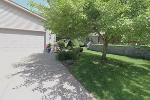 829 Autumn Way, Stillwater, MN 55082 - Photo 4
