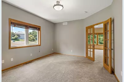 701 Heron Circle N, Oakdale, MN 55128 - Photo 14