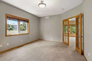 701 Heron Cir N, Oakdale, MN 55128 - Photo 14