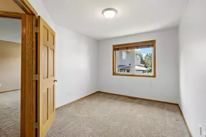 701 Heron Circle N, Oakdale, MN 55128 - Photo 28