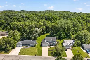 703 James St NE, Chatfield, MN 55923 - Photo 30