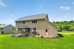 703 James St NE, Chatfield, MN 55923 - Photo 4