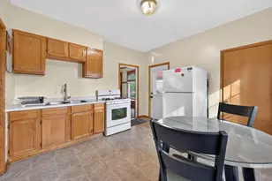 864 Case Ave, Saint Paul, MN 55106 - Photo 10