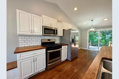 6716 Cedar Lake Road S, Saint Louis Park, MN 55426 - Photo 2