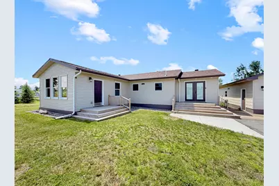405 Merle Court NE, Bemidji, MN 56601 - Photo 2