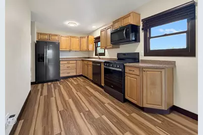 405 Merle Court NE, Bemidji, MN 56601 - Photo 8