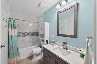 14034 Heywood Path, Apple Valley, MN 55124 - Photo 18