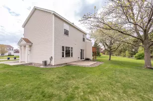 15570 Finch Ave, Apple Valley, MN 55124 - Photo 42