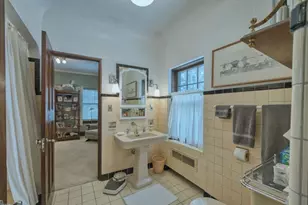 1001 E Howard St, Hibbing, MN 55746 - Photo 30
