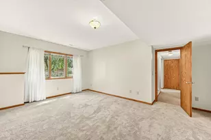 4510 Lincoln Ln NW, Rochester, MN 55901 - Photo 22