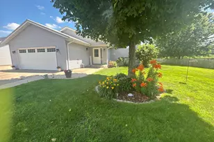 535 Morningside Ave, Paynesville, MN 56362 - Photo 2