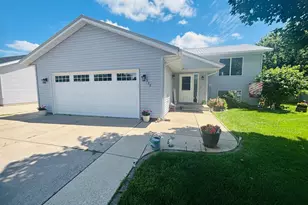 535 Morningside Ave, Paynesville, MN 56362 - Photo 1