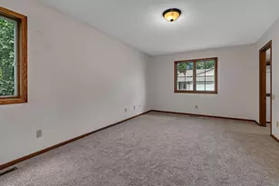 276 Waite Ave S, Saint Cloud, MN 56301 - Photo 14