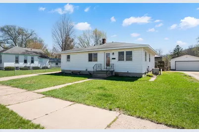 625 E Mark Street, Winona, MN 55987 - Photo 2
