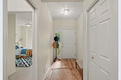 1615 Johnny Cake Ridge Lane #L, Eagan, MN 55122 - Photo 2
