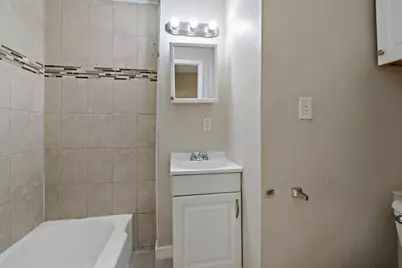 910 Wilson Avenue, Saint Paul, MN 55106 - Photo 20