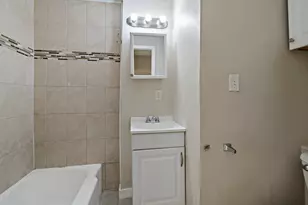 910 Wilson Ave, Saint Paul, MN 55106 - Photo 20