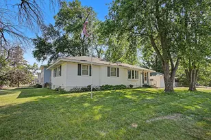 160 109th Ave NE, Blaine, MN 55434 - Photo 6
