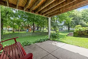 7023 Park View Ln, Eden Prairie, MN 55346 - Photo 42