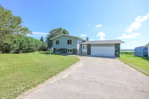 1097 Trisco Cove Dr SE, Osakis, MN 56360 - Photo 34