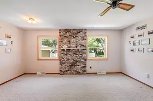 121 E Lincoln St, Caledonia, MN 55921 - Photo 14