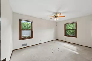 3016 Lakewood Dr N, Maplewood, MN 55109 - Photo 22