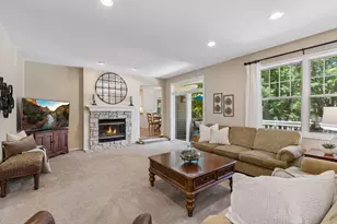 491 Harbor Ct, Shoreview, MN 55126 - Photo 2