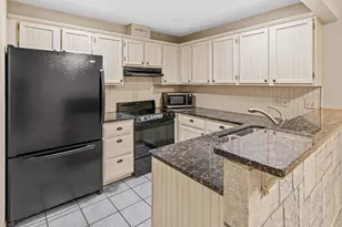 3459 Highlander Dr, Eagan, MN 55122 - Photo 4