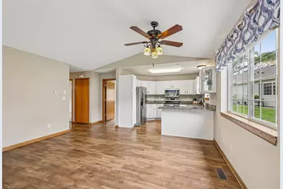 819 7th Avenue NE, Buffalo, MN 55313 - Photo 12