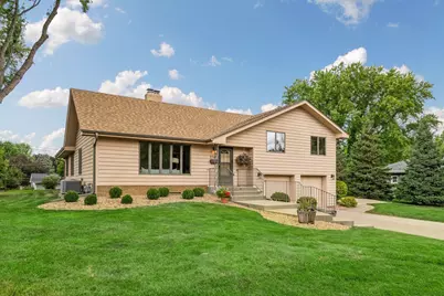 2345 Xylon Avenue N, Golden Valley, MN 55427 - Photo 1