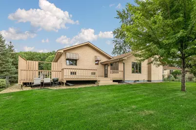 2345 Xylon Avenue N, Golden Valley, MN 55427 - Photo 40