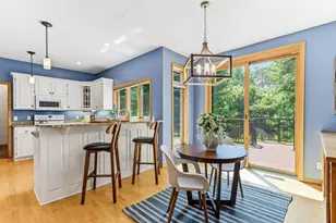 2413 Bridle Creek Trail, Chanhassen, MN 55317 - Photo 8