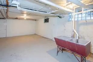 1917 Summit Ave, Saint Paul, MN 55105 - Photo 52