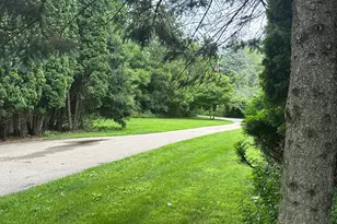 401 Rolling Hills Dr, Mound, MN 55364 - Photo 2