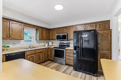 643 121st Lane NW, Coon Rapids, MN 55448 - Photo 10