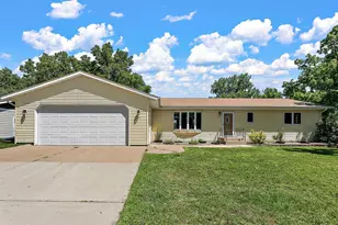 781 C. J. Moe Blvd, Dassel, MN 55325 - Photo 2