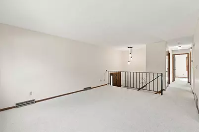 4233 Thornhill Lane, Saint Paul, MN 55127 - Photo 10