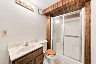 4233 Thornhill Ln, Vadnais Heights, MN 55127 - Photo 34