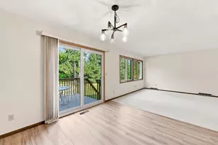 4233 Thornhill Ln, Vadnais Heights, MN 55127 - Photo 12