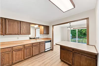 4233 Thornhill Lane, Saint Paul, MN 55127 - Photo 18