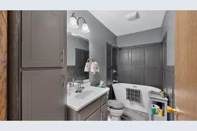 5746 Logan Street SE, Rochester, MN 55904 - Photo 32