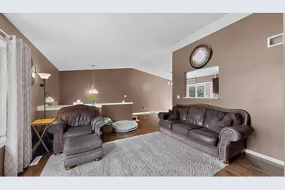 5746 Logan Street SE, Rochester, MN 55904 - Photo 6