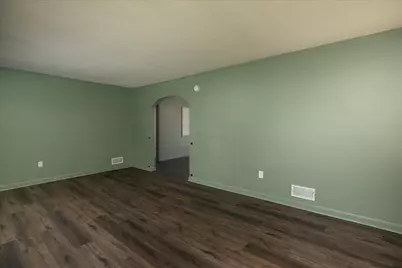 1108 12th Avenue NE, Rochester, MN 55906 - Photo 4