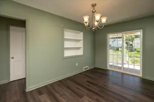 1108 12th Ave NE, Rochester, MN 55906 - Photo 6