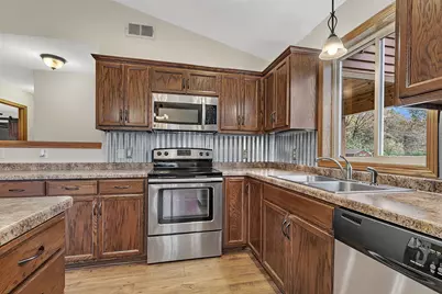 3135 Quarry Road NE, Sauk Rapids, MN 56379 - Photo 6