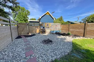 624 S Oak St, Fergus Falls, MN 56537 - Photo 32
