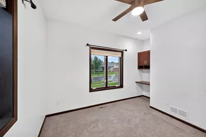 3413 Stonehedge Drive NE, Rochester, MN 55906 - Photo 16