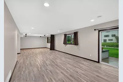 3413 Stonehedge Drive NE, Rochester, MN 55906 - Photo 32